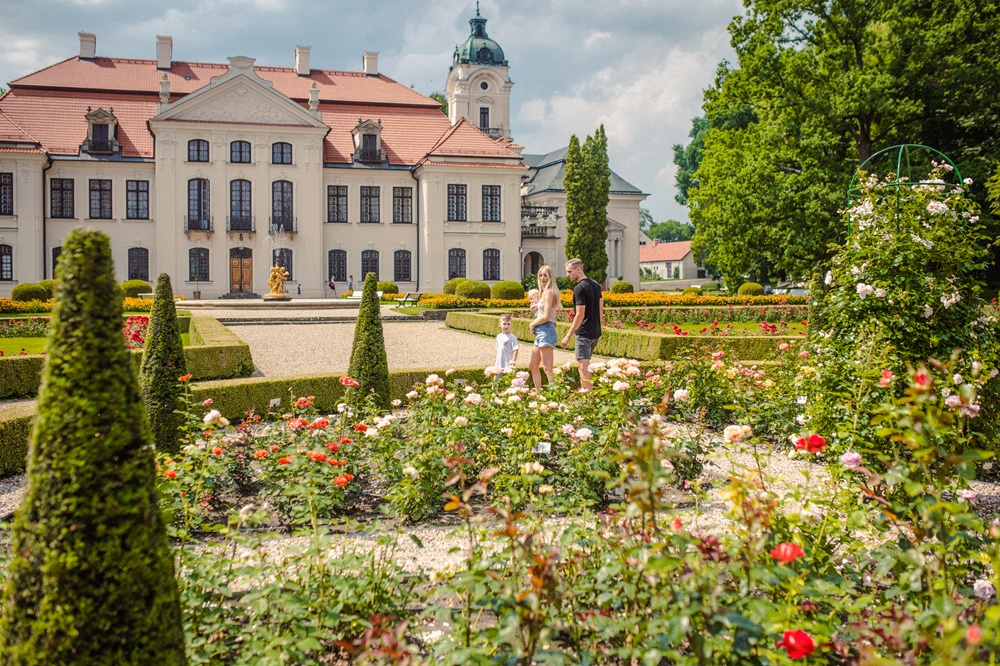 pałace