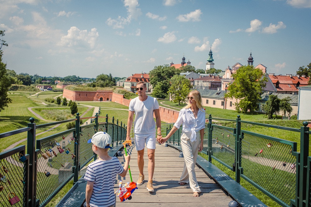 03 Zamosc z dzieckiem